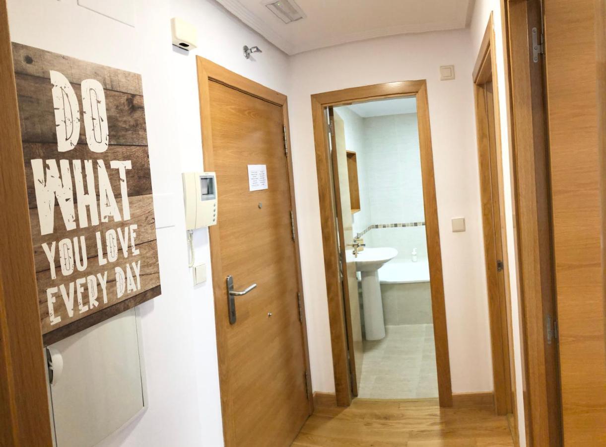 Apartamento 2 Centrico Garaje Wi-Fi Para Trabajar Daire Castro Urdiales Dış mekan fotoğraf