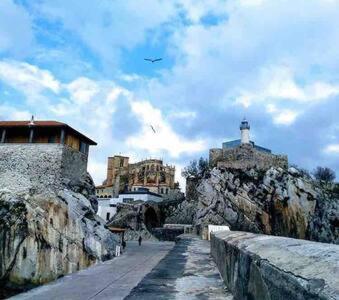 Apartamento 2 Centrico Garaje Wi-Fi Para Trabajar Daire Castro Urdiales Dış mekan fotoğraf